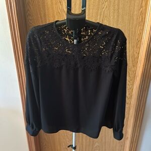 Lulus black womens blouse lace on top size medium
